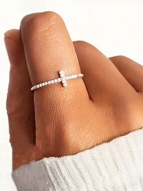 Silver cross ring